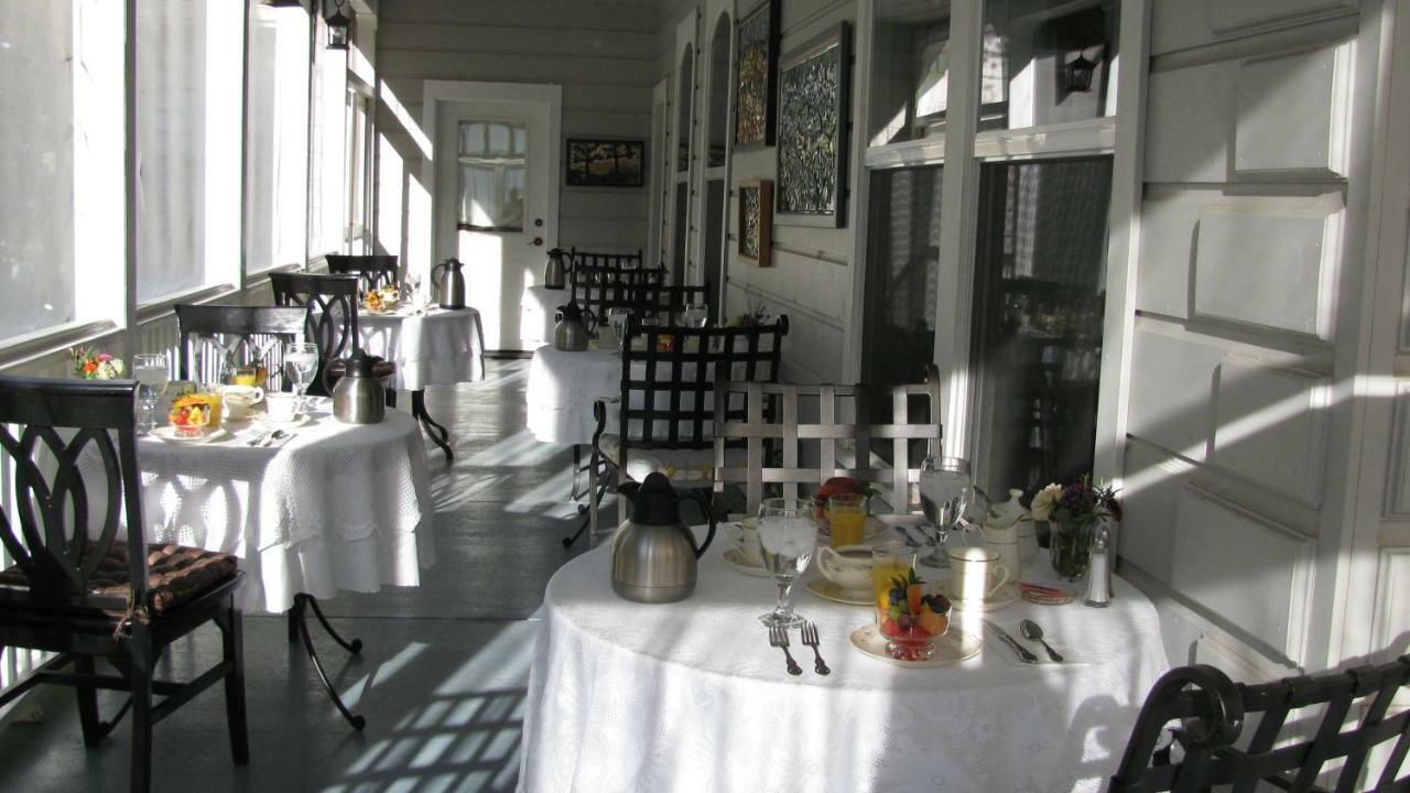 Yosemite Rose Bed And Breakfast Groveland Extérieur photo